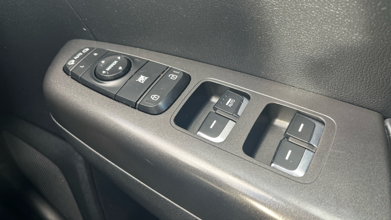 Kia Sportage 1.6 GDi ISG 2 5dr Petrol Estate